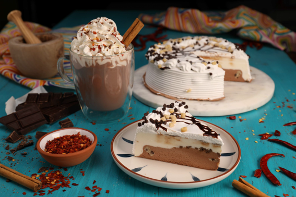 Meet Your Ice Cream Cake’s New BFF: Mexican Hot Chocolate
